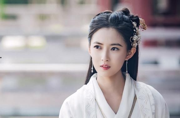 陈钰琪私下爆料视频,揭秘明星真实一面  第2张